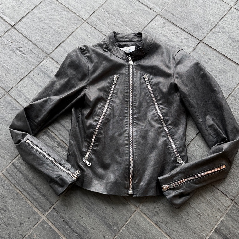 Katherine Tess Beach “5 Zip” Black Leather Jacket - Picture 6 of 6